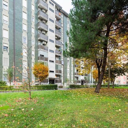 Bonola M1 Bright & Functional Flat Lägenhet Milano Exteriör bild
