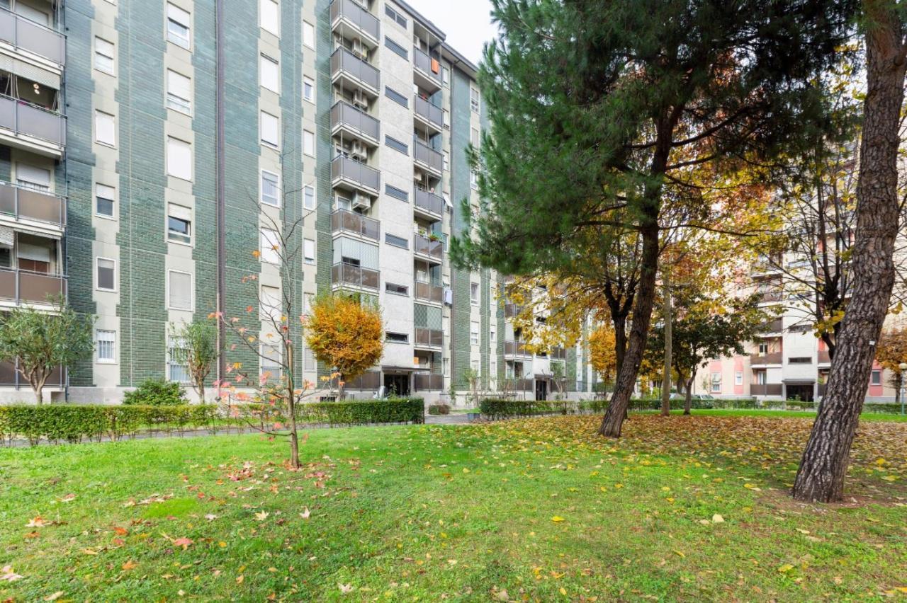 Bonola M1 Bright & Functional Flat Lägenhet Milano Exteriör bild